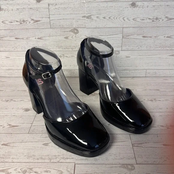 SO Black Patent Mary Jane Platform Block 90's Style Heels Ankle Strap Pumps 8.5