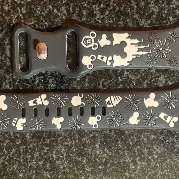 Gray Disney Themed Apple Watch Band -30mm