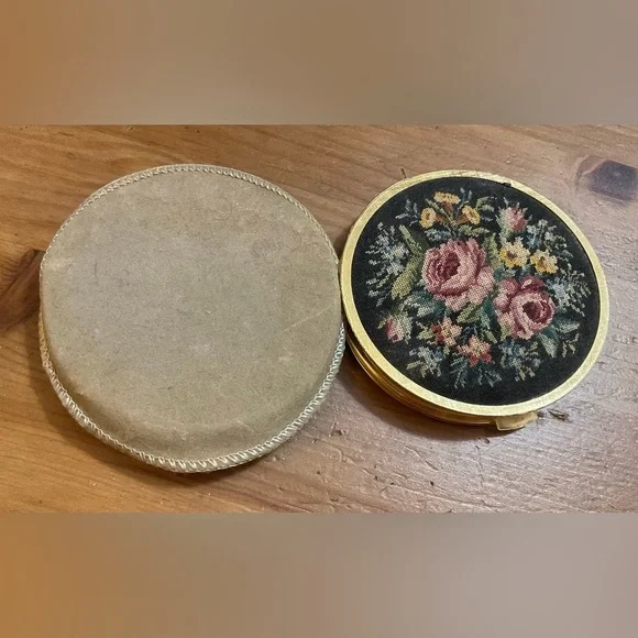 Compact Vintage make up Mirror: Needle work floral embroidered on front .