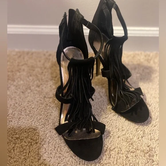 Madden Girl Black Suede Heels Size 7.5