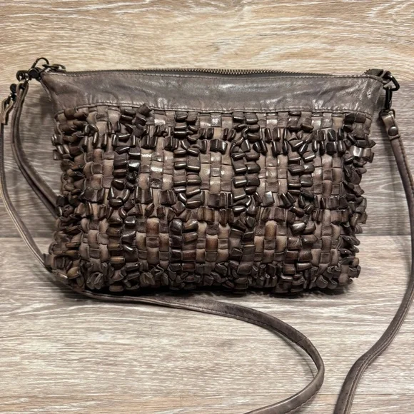 Hobo Forge Artisan Textured Leather Crossbody‎ purse Bag