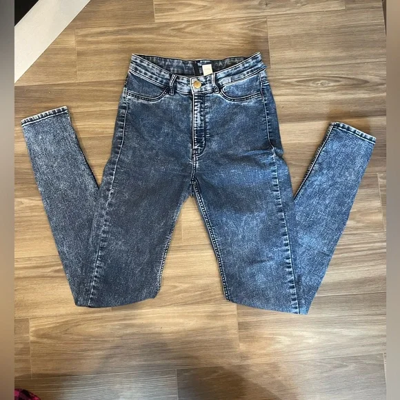 Divided Women's Blue Stone wash Skinny Jeans