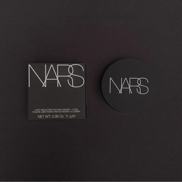 NARS Light Reflecting Translucent Loose Setting Powder – Crystal – Full Size