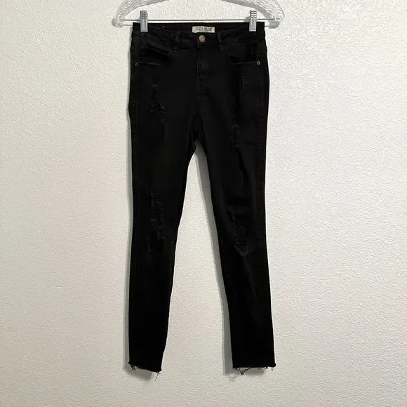 Judy Blue Black Distressed Fray Ripped Denim Jeans Size 5 / 27 JB-8548