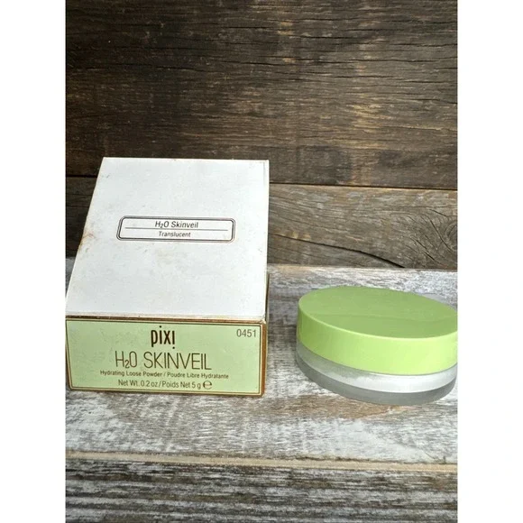 Pixi H2O Skinveil Translucent Powder 0.2oz Imperfect Box | MSRP = $24