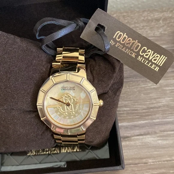 ROBERTO CAVALLI TIMEWEAR GOLD WATCH BRAND NEW IN BOX