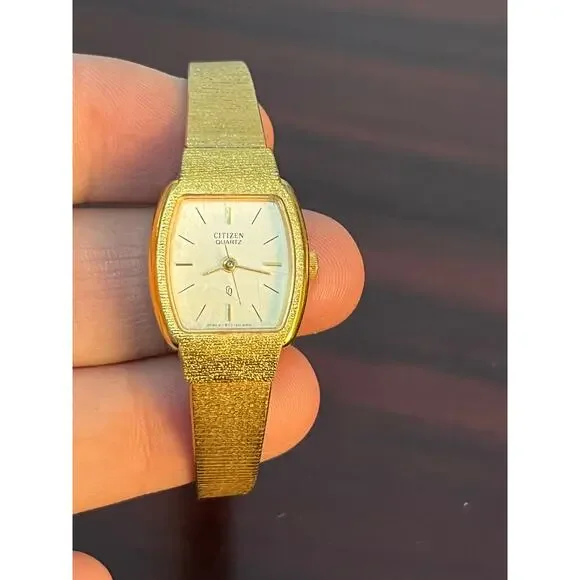 VTG Citizen Quartz Wrist Watch Gold Tone Dainty Untested