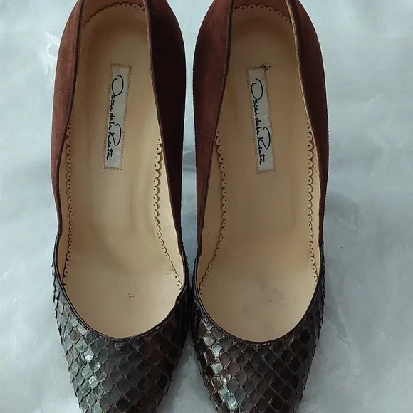 Oscar De La Renta brown suede and snake skin pumps size 7.5