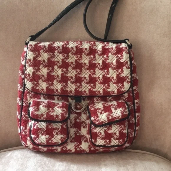 Vera Bradley red/white/ black shoulder bag‎