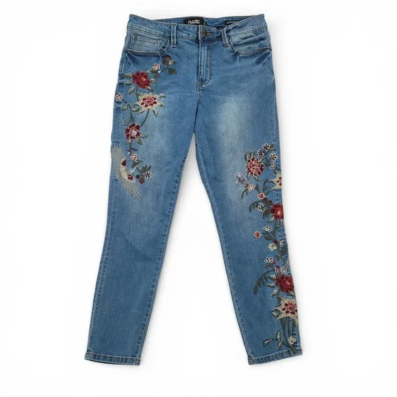 Nanette Lepore Womens 6 HW Broadway‎ Crop Jeans Floral Embroidered Blue