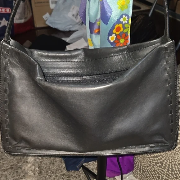 Vintage Leather Coach Bag In Black, East West Shoulder Bag, EUC