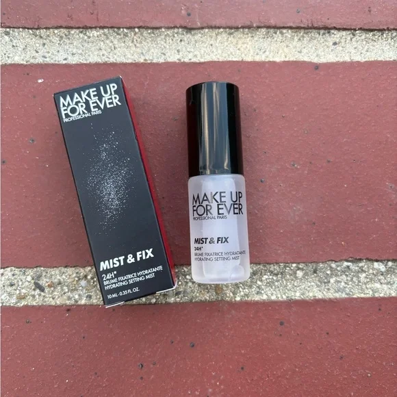 Makeup Forever Mist And Fix Setting Spray 10ml