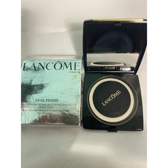 LANCOME ~ DUAL FINISH POWDER MAKEUP ~ #‎ 520 SUEDE (W) ~ 0.536 OZ