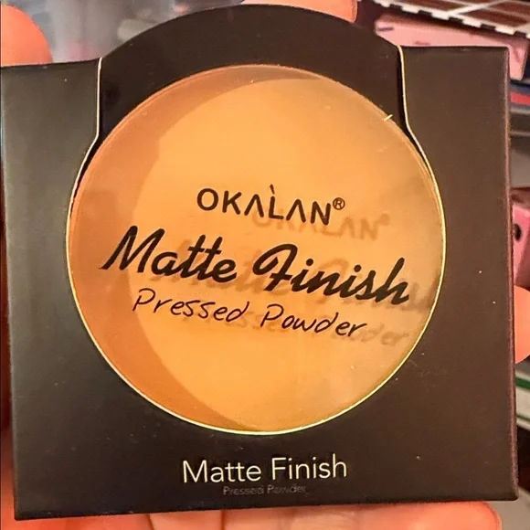 Okalan Matte Finish Pressed Powder - Tan