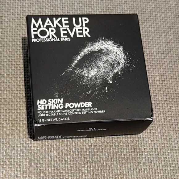 Make Up For Ever HD Skin Setting Powder shade 2.1 medium neutral