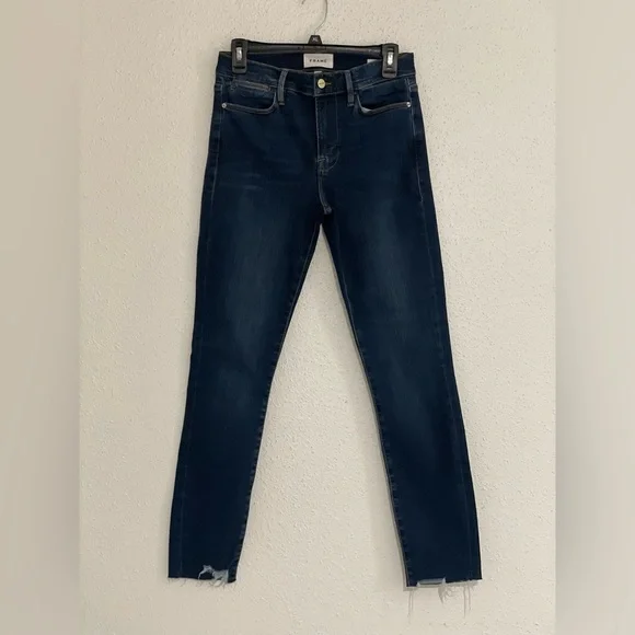 EUC Frame Denim Le High Skinny Dublin Chew dark wash jeans size 27