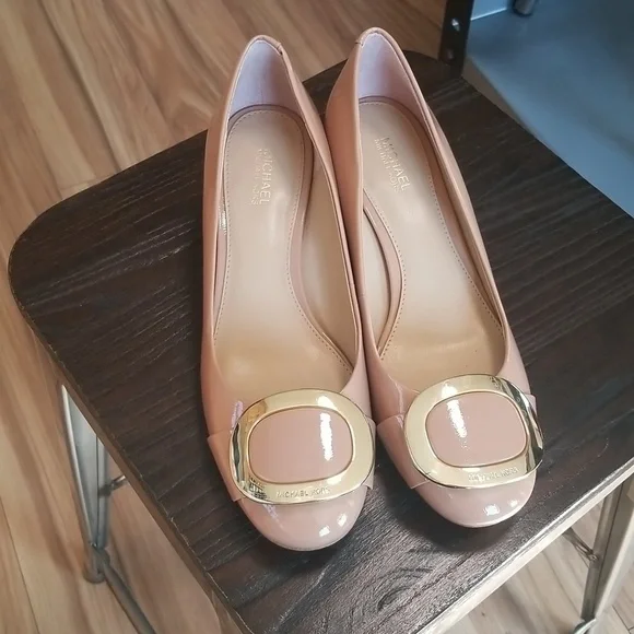 Michael Kors Pauline Patent Leather Pumps Womens Size 6.5 Blush/ Pink/ Gold