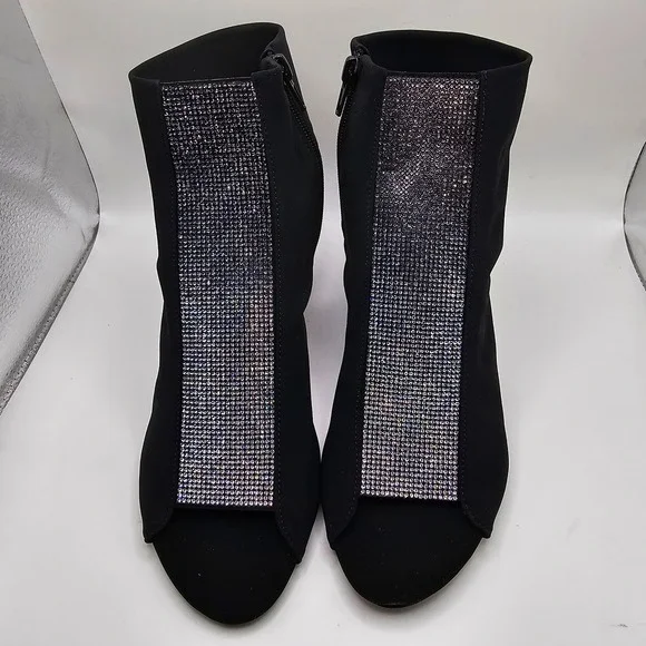 NIB Onex Women's Gabriella Heels Black/Silver Size 9 Onex recommends sizing up
