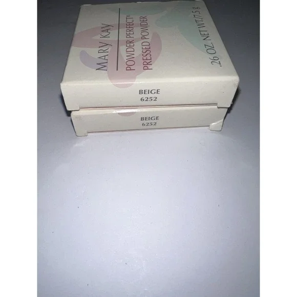 New Box Mary Kay Powder Perfect Pressed Powder D Shape Rare‎ .26oz Beige 6252