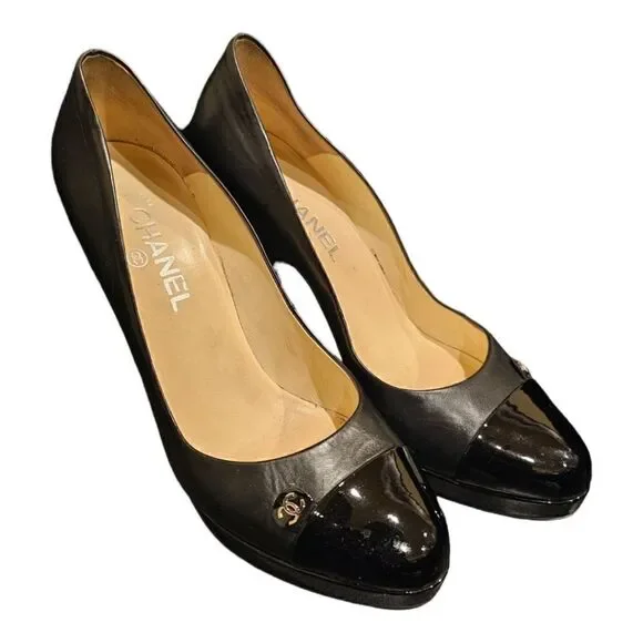 CHANEL Black Leather & Patent Platform Heels - Size‎ 40 /US 9