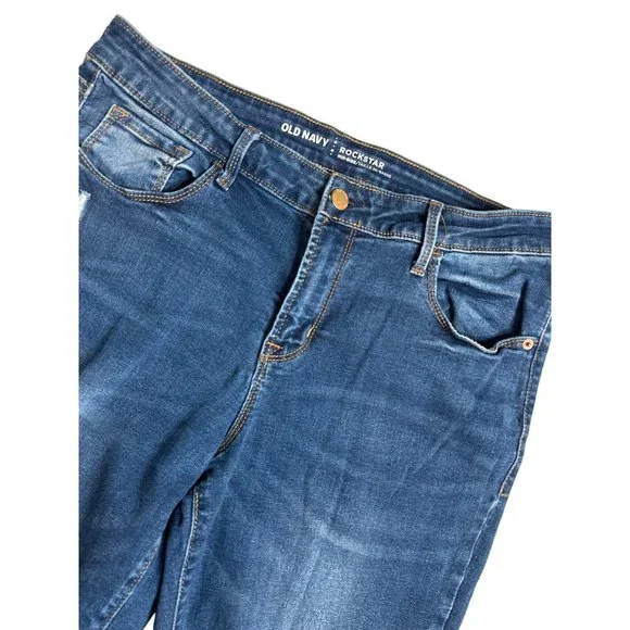 Old Navy Women's Rockstar Mid-Rise Distressed Blue Jeans‎ Size 12
