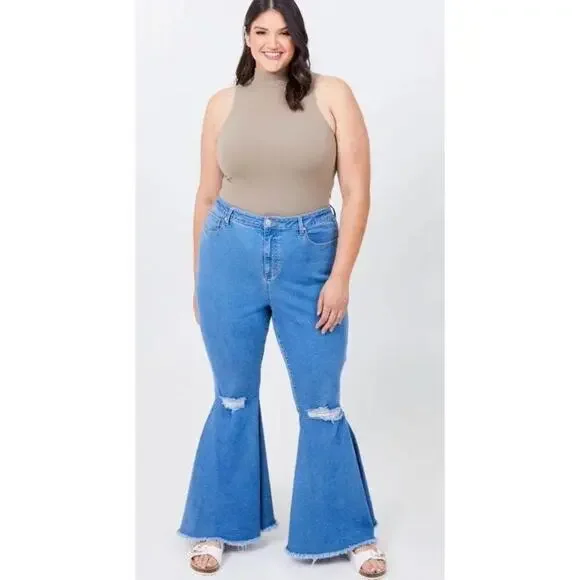 Altar'd State A Beautiful Soul Arula Flare Star Jeans Star Boho Jeans Size 16