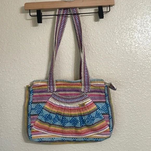 Pinzon artisan embroidered shoulder bag
