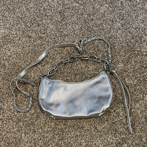 Urban Expressions Silver Chain Strap Women's Bag