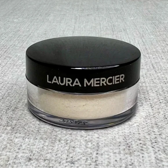 ❤️3 for $30❤️ Laura Mercier Translucent Powder mini