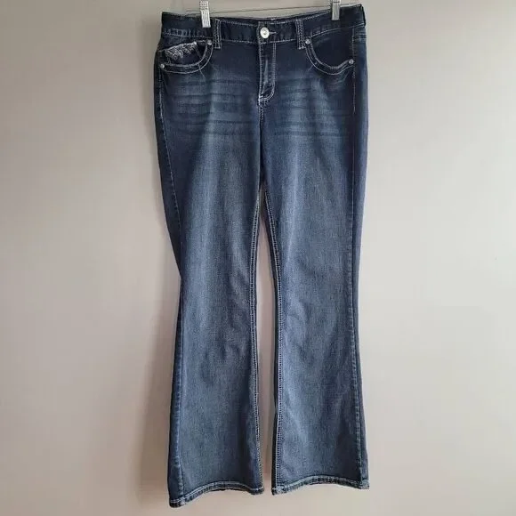 Vintage y2k‎ Rhythm in Blues flared leg jeans embroidered back pockets