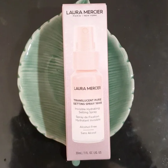 Translucent Pure Setting Spray-14 Hour