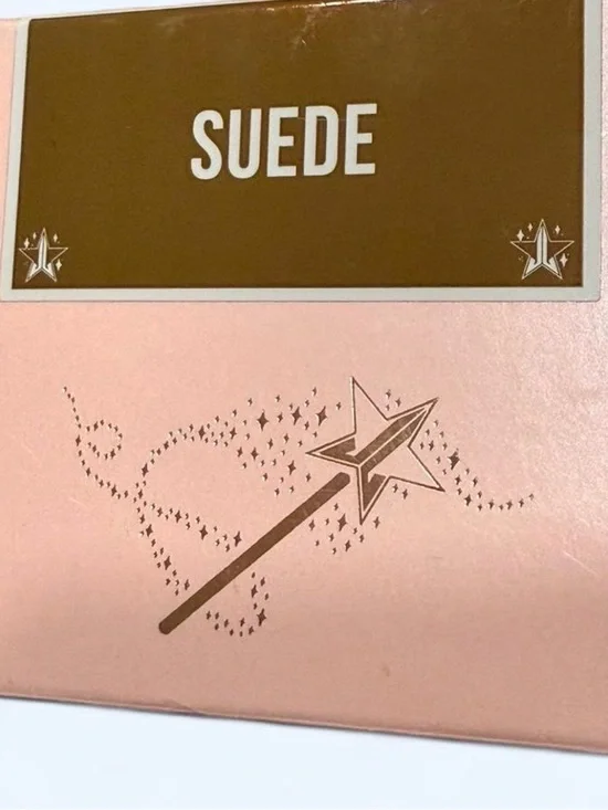 Jeffree Star Suede Setting Powder