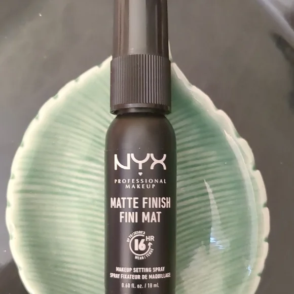 Makeup Setting Spray