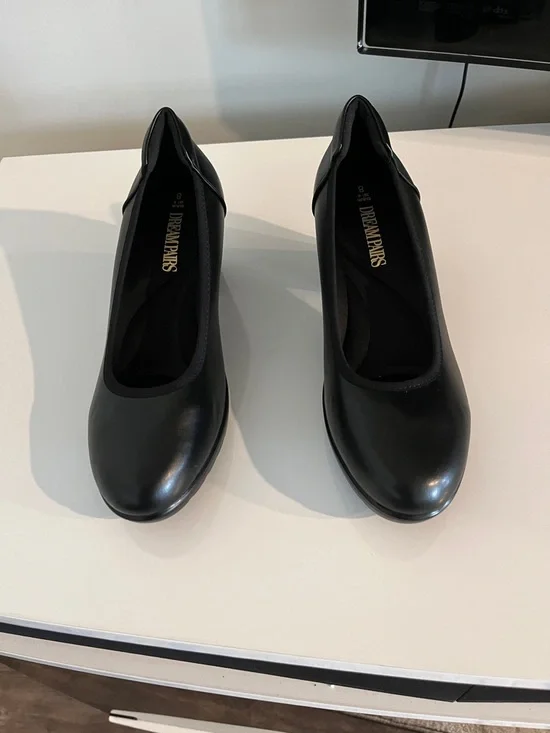 Dream Pairs Black Round-Toe Block Low Heel Pumps Size 8 Office Causal