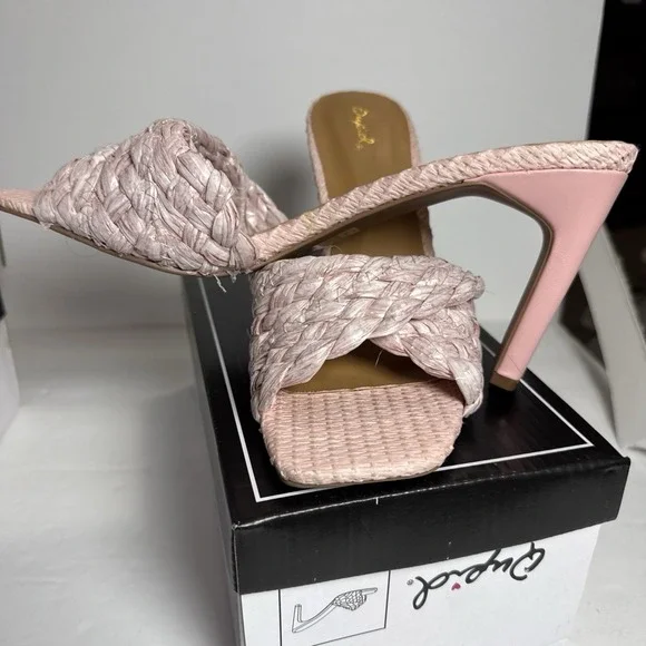 Qupid Pink Raffia Braided Heels Pumps‎ Sandals NEW Size 8.5