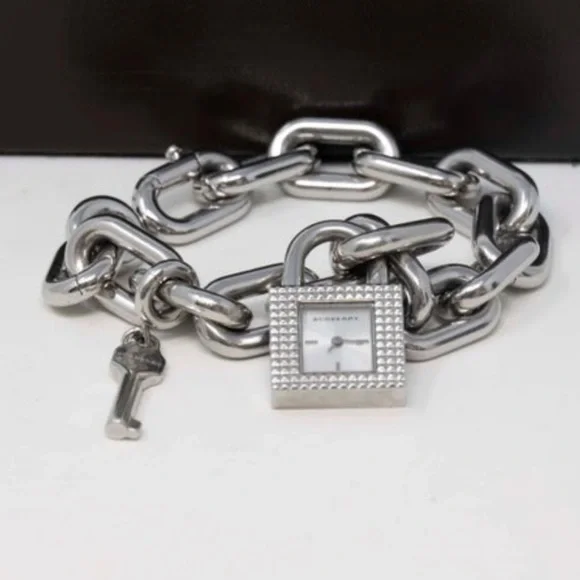 Burberry limited edition 90’s bracelet/charm watch
