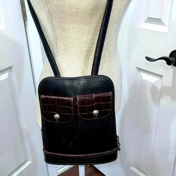 Brighton vintage one world shoulder bag In awesome condition