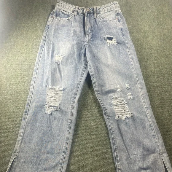 YMI Light Blue Relaxed Ripped Women's Jeans
