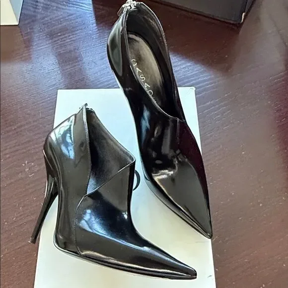 Casadei Elegant Black Stiletto bootie heels 7