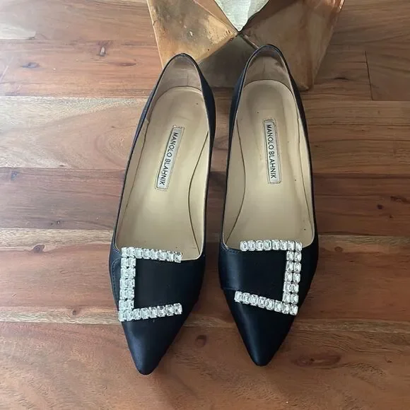 Rare.Beautiful Manolo silk, satin shoes