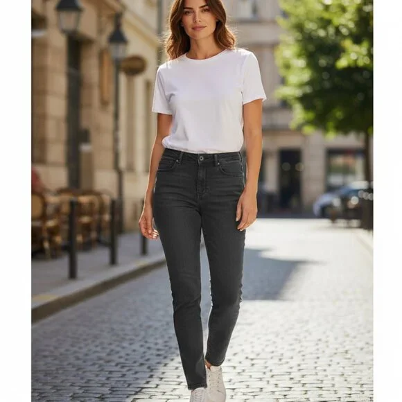 EILEEN FISHER Women's EUC Organic Cotton Slim Mid-rise Denim | Size 12‎