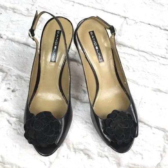 Bandilino women's Black Slingback Peeptoe Heels