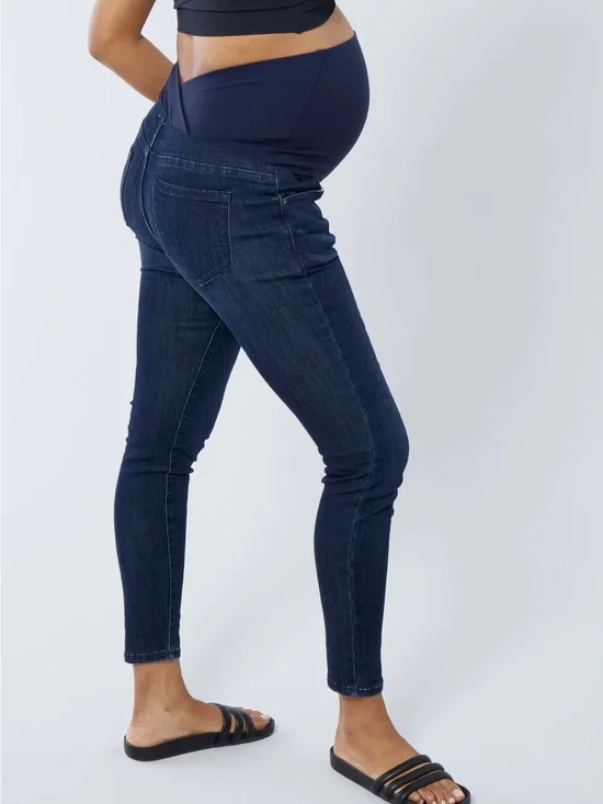 Isabel Maternity Maternity Super Stretch Dark Wash Skinny Jeans Size 8 | NWT