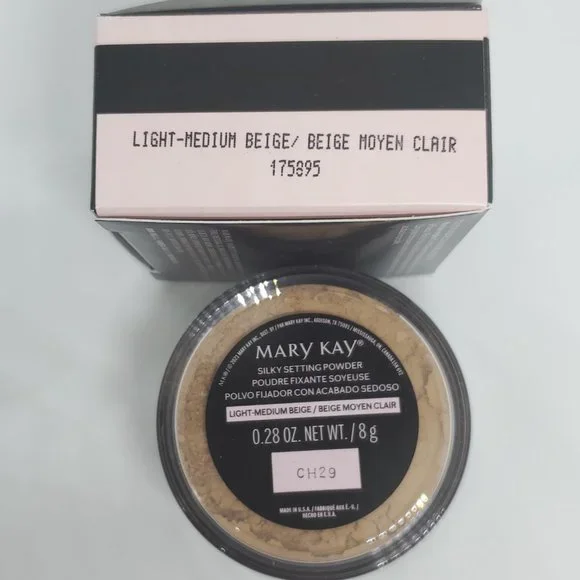 Light-Medium Beige Silky Setting Powder - Mary Kay - NIB