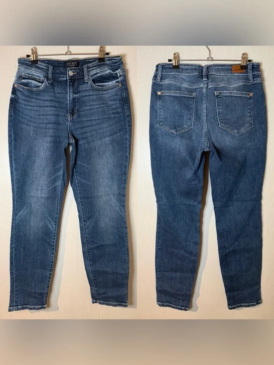 Judy Blue Dark Wash Mid Rise Straight Leg Boyfriend Jeans 28