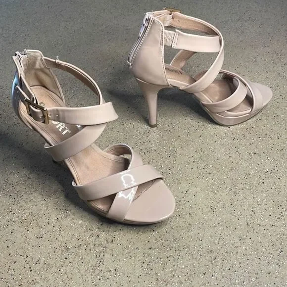 Report Livy Nude Patent Leather Platform Heels 7