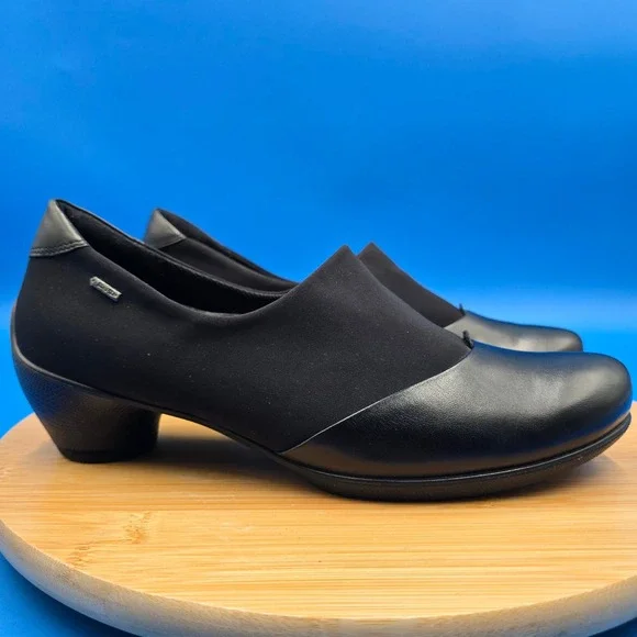 ECCO Shape 35 Black Leather GORE-TEX Waterproof Block Heel Pumps EU 40 US 9-9.5