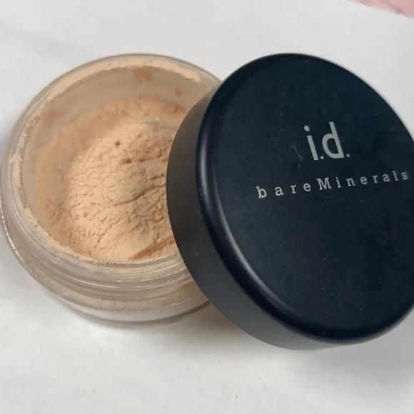 Id bareMinerals Mineral Veil 36078 Powder (1/2 full)