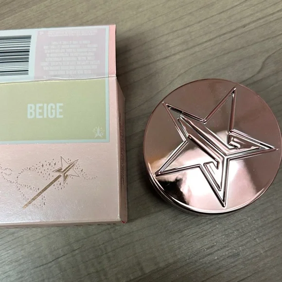 ❣️5|$25❣️Jeffree Star Beige Makeup