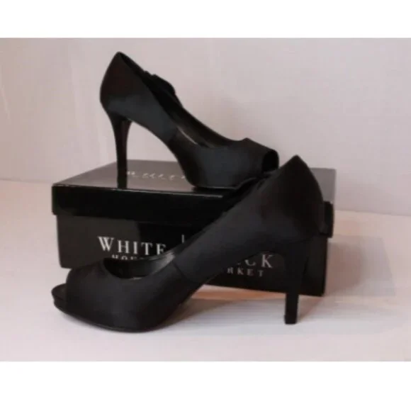 White House Black Market Women's 7.5M Naples Black Fabric Peep Toe Pumps WHBM